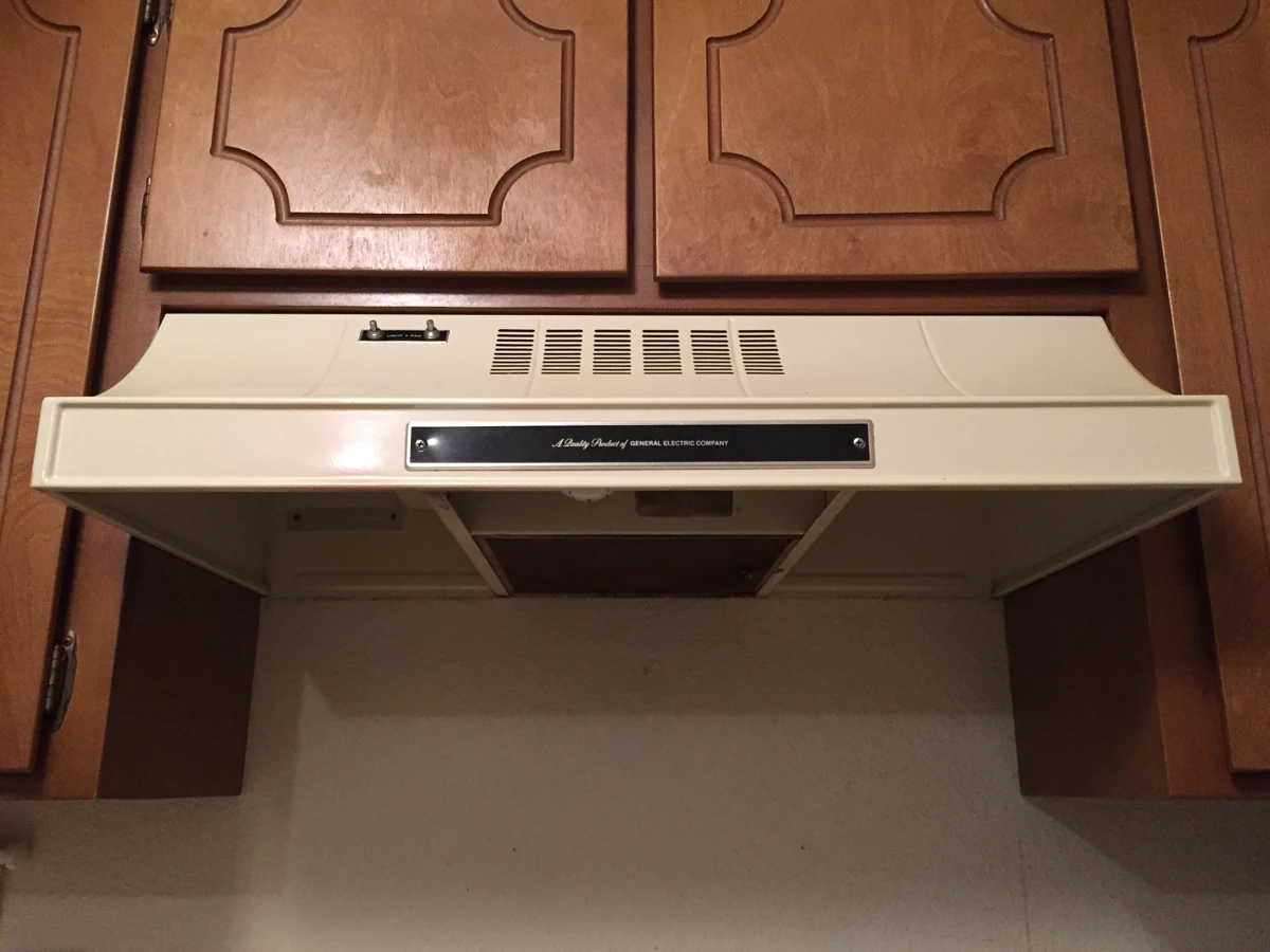 GE N320 003AD oven exhaust hood