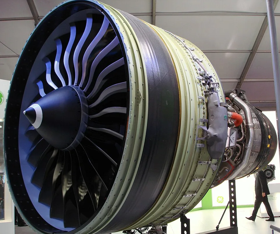 General Electric GE90 turbofan