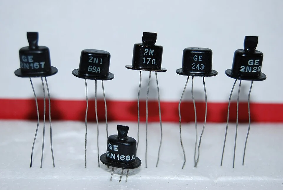 GE NPN transistor specimens