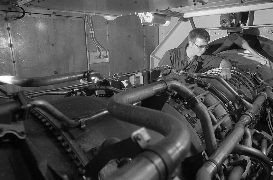 GE LM2500 · USS Ford installation