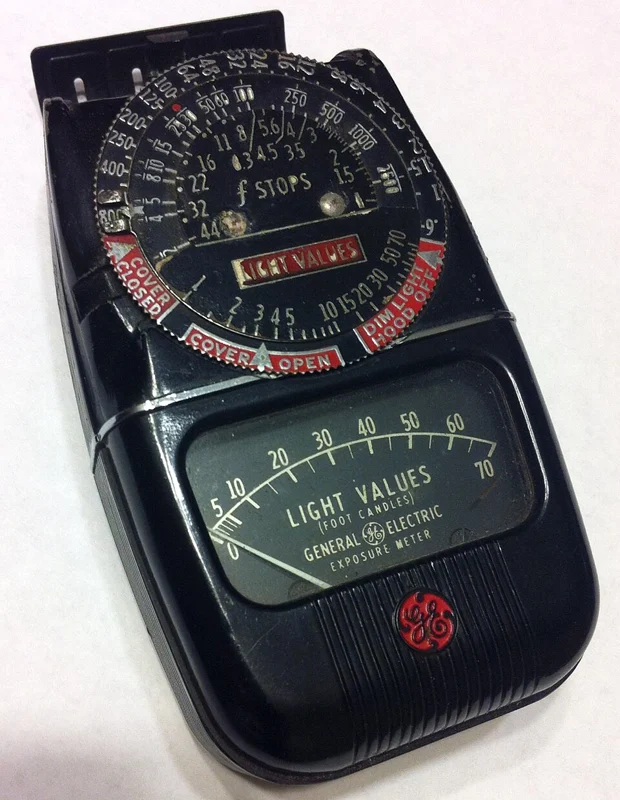 GE photographic light meter