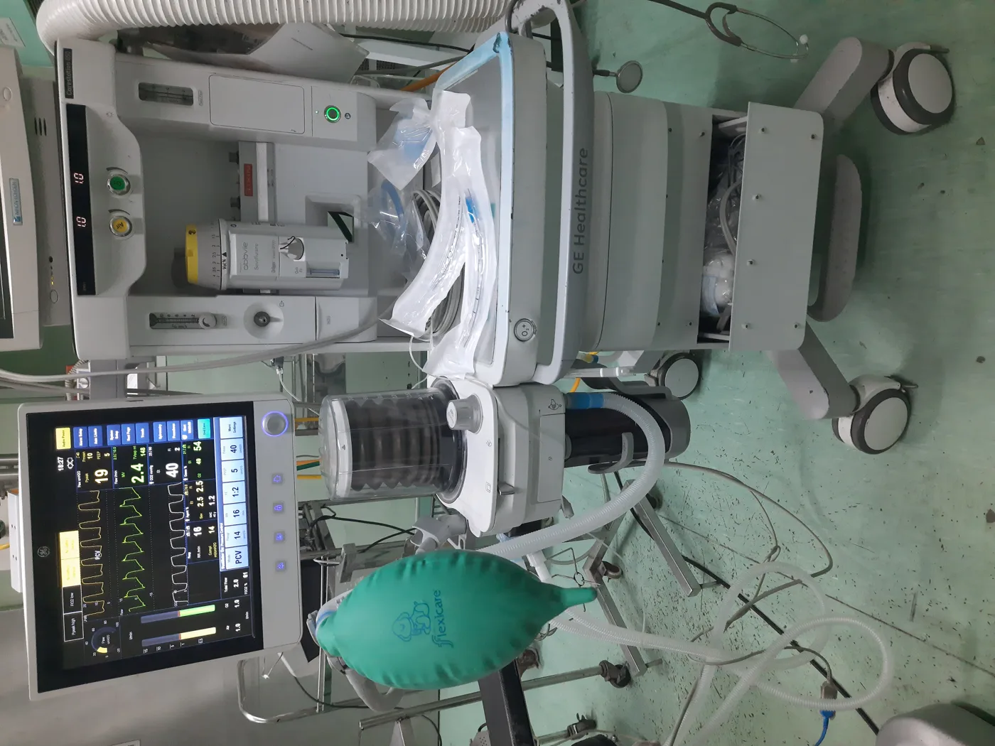 GE Carestation 650 anesthesia machine