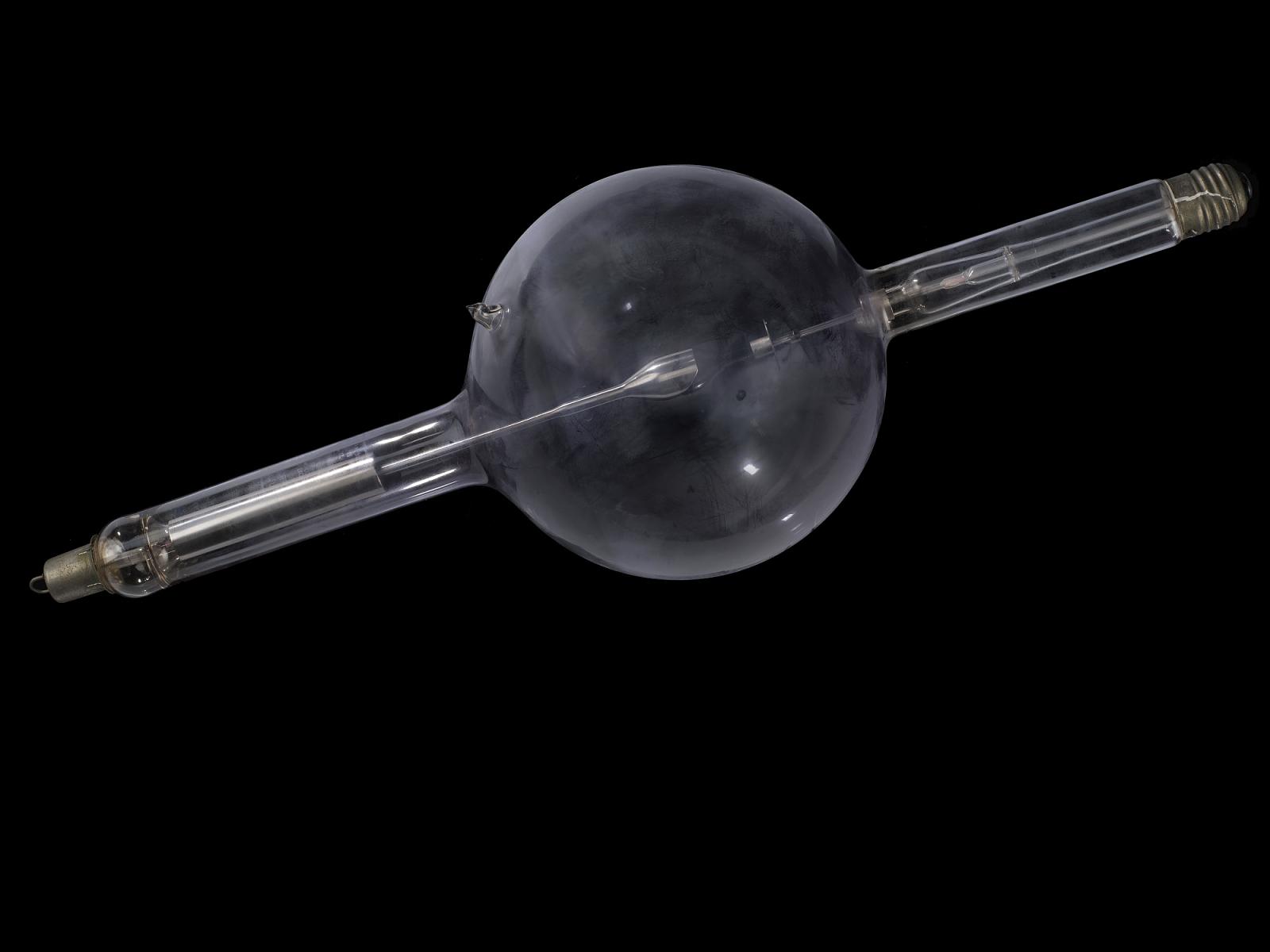 GE Coolidge X-ray tube, circa 1918