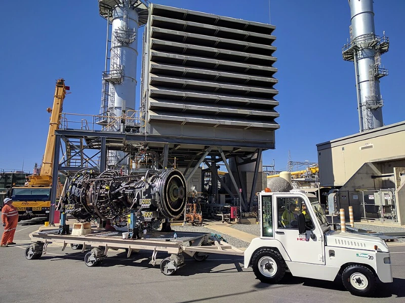 GE LMS100 gas turbine